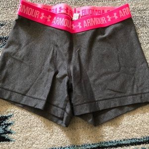 ❤️ UnderArmour shorts